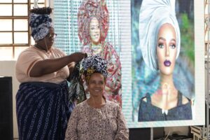 O Afro Black Day busca fortalecer a cultura afro-brasileira, por meio do conhecimento da ancestralidade, da educação, da moda, da tecnologia e do empreendedorismo