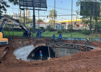 Prefeitura de Piracicaba segue com obras de construção e reforço estrutural na canalização do córrego Itapeva