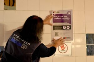 A legislação exige, entre outros, a fixação do cartaz do protocolo Não se Cale em bares, restaurantes e similares
