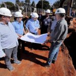 Prefeito Helinho Zanatta visita obras da nova adutora que liga a ETA Capim Fino ao reservatório Torre de TV