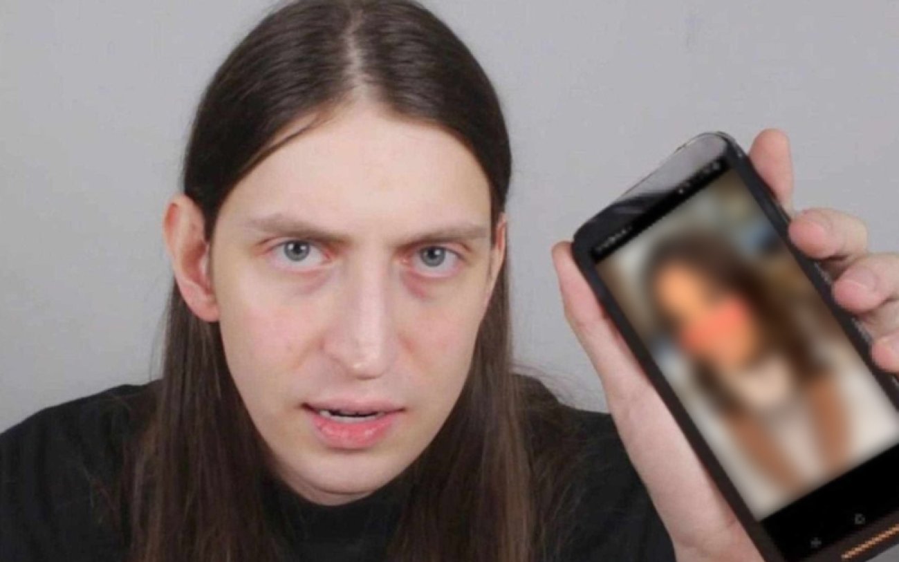 Sem regulação, Felca fez o que a imprensa é impedida de noticiar: crimes contra crianças; PIRANOT parou de noticiar estupros após condenação em R$ 50 mil por informar sobre estupro de professor em escola da cidade com aval do Ministério Público