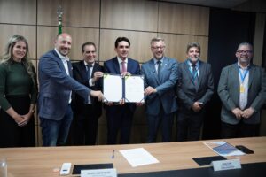 Assinatura do Termo de Autorização aconteceu ontem, em Brasília