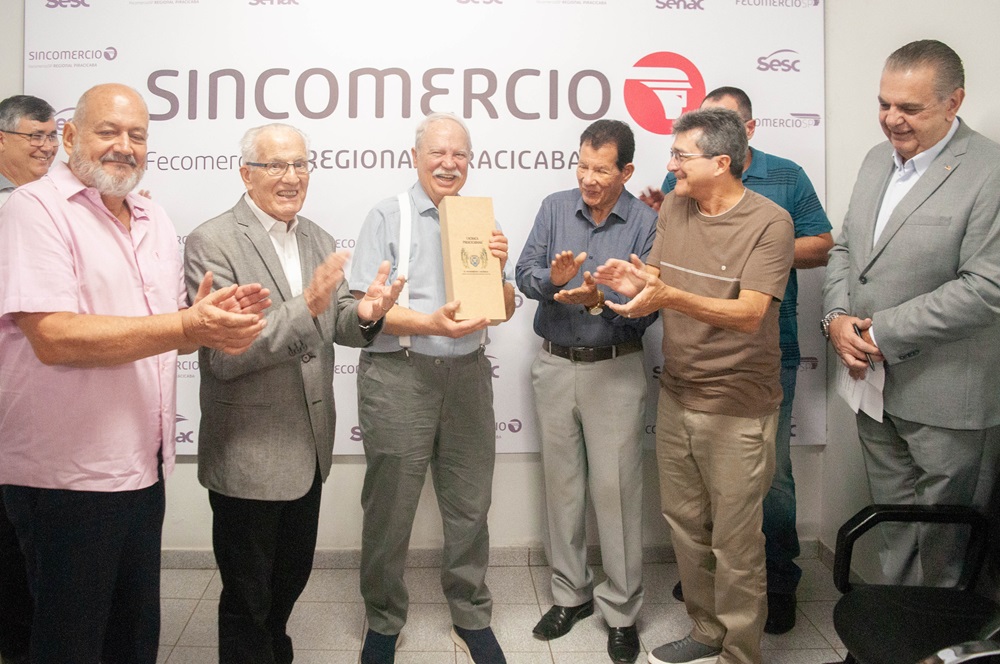 Sincomércio de Piracicaba recebe Luiz Galina, diretor regional do Sesc São Paulo