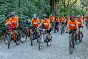 Trajeto-tem-12-km-e-passa-por-diversos-pontos-turisticos-da-cidade-1024×682