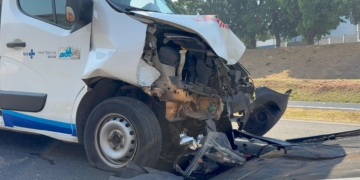 Acidente com ambulância em Piracicaba deixa cinco feridos em rodovia de Piracicaba