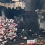 Carreta carregada com 32 toneladas de cerveja pega fogo e espalha carga em rodovia de Piracicaba