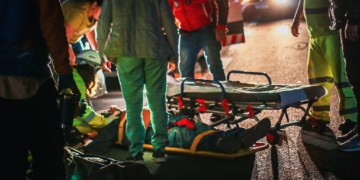 Pedestre fica em estado grave após ser atropelado por motociclista na Rodovia Hermínio Petrin, em Piracicaba