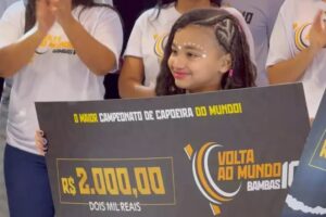 jovem campea capoeira