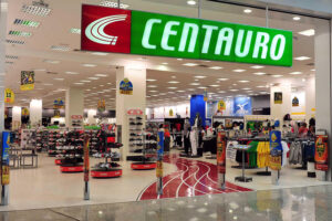 Centauro-oferece-descontos-para-retirada-na-loja