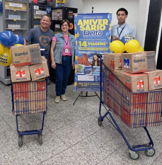 Doacoes-de-leite-foram-feitas-por-clientes-dos-supermercados-Delta-durante-a-campanha-de-aniversario-de-41-anos-da-rede-1004×1024-1