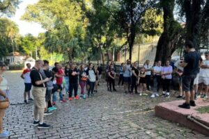 Momento-de-abertura-do-passeio-historico-pelo-Parque-do-Engenho-Central-1