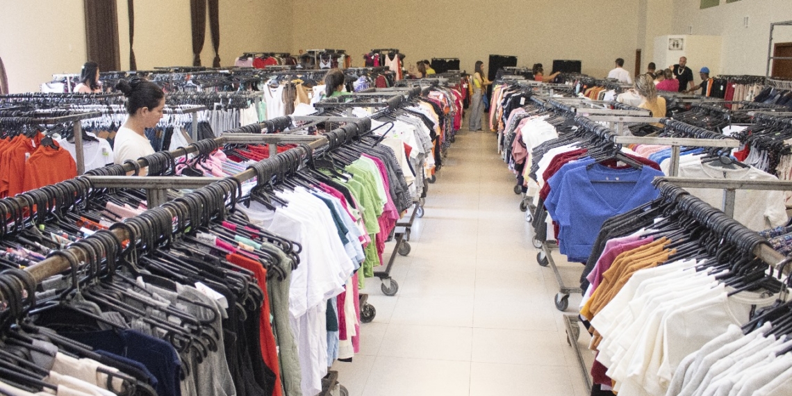 Bazar Leves Defeitos beneficente chega a Piracicaba com peças a partir de R$ 5