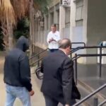Vereador Cássio Fala Pira chega ao plantão policial e é levado para cela em Piracicaba