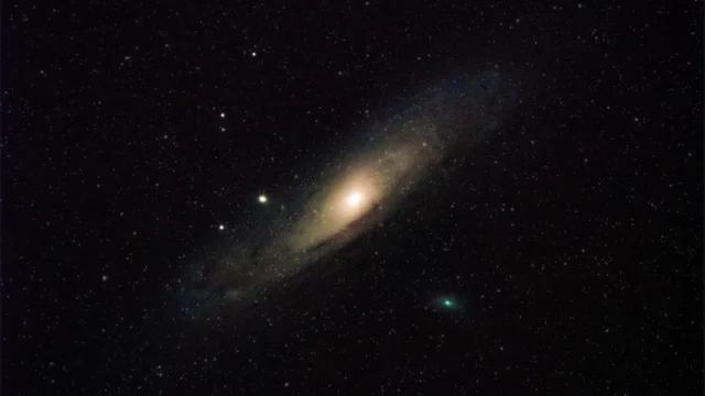 naom_5b158f6292652
