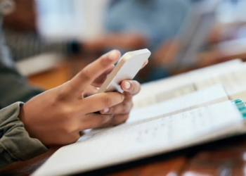 Governo regulamenta Apps: classificação indicativa e nova faixa etária