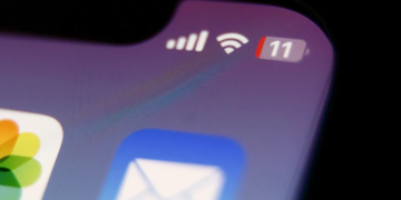 Bateria fraca no iPhone? Veja truques simples para prolongar a carga