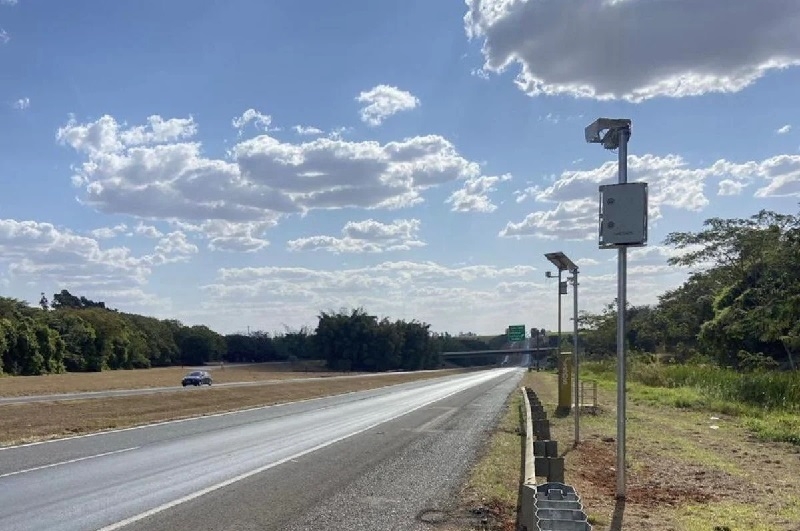 13 novos radares são instalados nas rodovias de Campinas e Piracicaba e começam a aplicar multas nesta terça-feira (07)