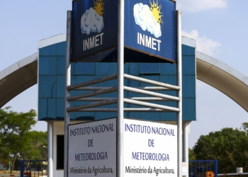 Após tornado devastador, frio intenso atinge o Paraná