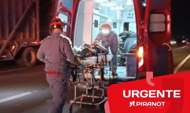 Pedestre é atropelado e motociclista fica gravemente ferido em acidente na Rodovia Cornélio Pires, em Piracicaba