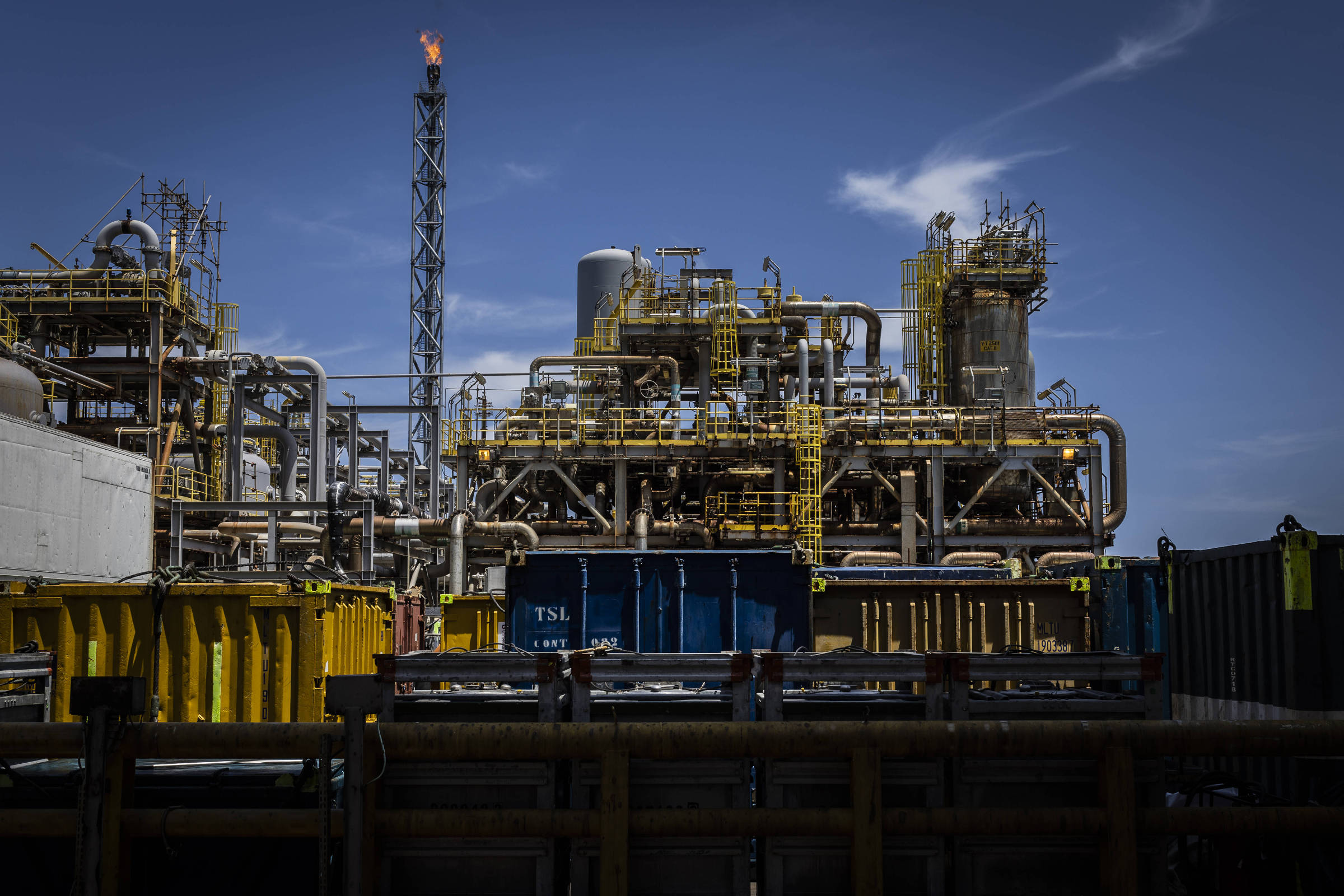 Reduzir a oferta de petróleo e gás vira ponto central no combate à crise climática