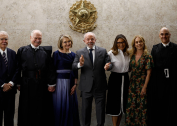 A politização do STF: como indicações presidenciais redefinem a justiça