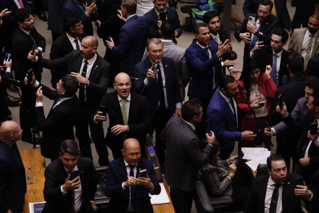 1765578086693c9566c7ddb_1765578086_3x2_rt