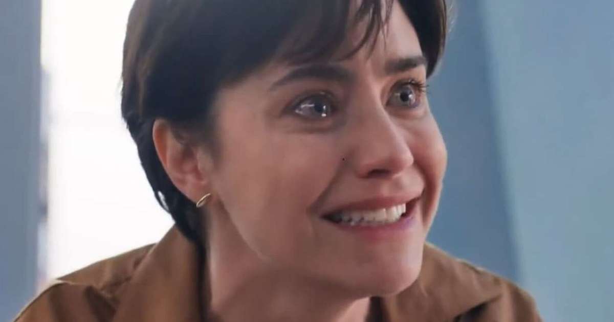 De volta às novelas, Fernanda Vasconcellos emociona ao falar sobre maternidade e nova fase da vida