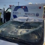 Carro capota e deixa duas pessoas feridas em rodovia de Piracicaba
