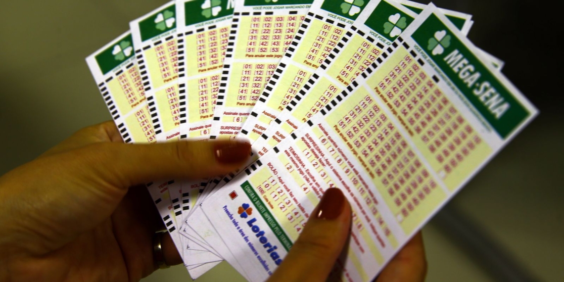 Mega-Sena acumula e prêmio Dispara para R$ 63 milhões