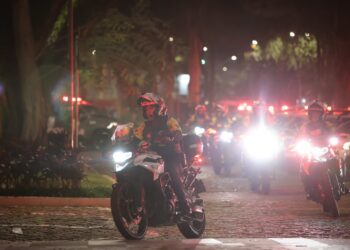 Megaoperação da PM com helicóptero Águia mira roubos e furtos na Capital