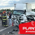 Homem morre em grave acidente envolvendo dois caminhões e carro em rodovia de Piracicaba