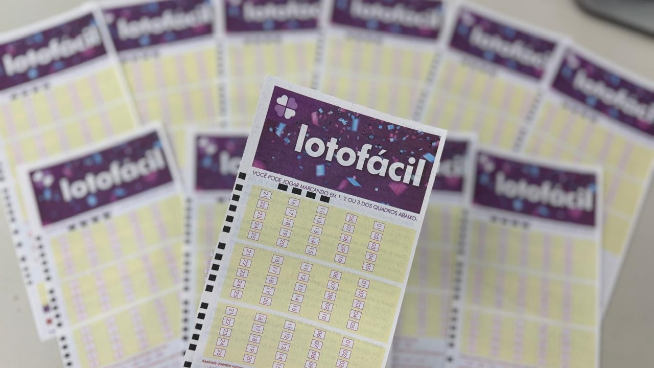 Aposta de R$ 3,50 rende mais de R$ 405 mil na Lotofácil