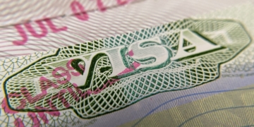 Vistos para os EUA: rejeição de brasileiros recua para 14,8% em 2025