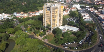 Prefeitura abre processo seletivo para estágio com bolsas de até R$ 1.600