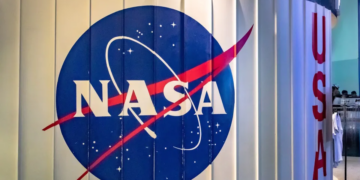 Nasa mira 6 de março para lançar Artemis II, primeiro voo tripulado rumo ao retorno à Lua