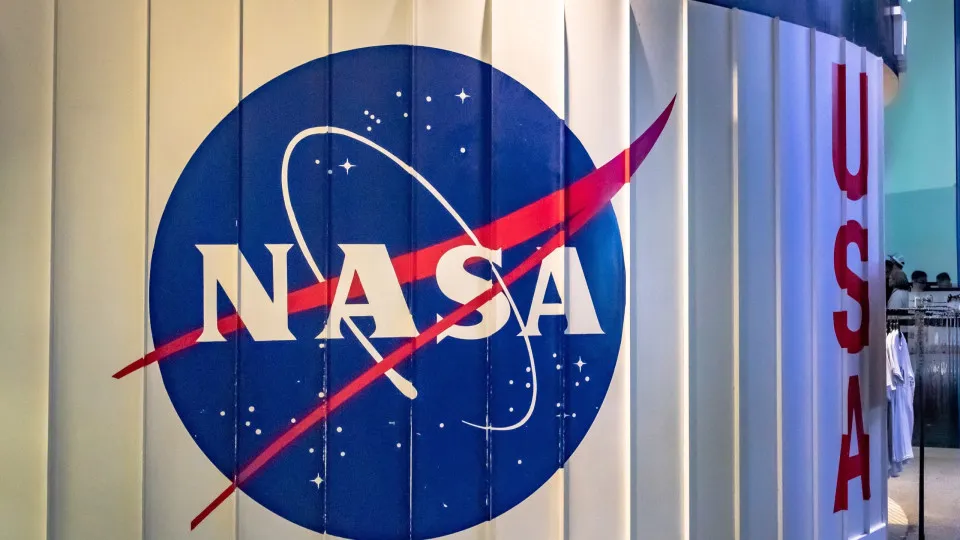 Nasa mira 6 de março para lançar Artemis II, primeiro voo tripulado rumo ao retorno à Lua