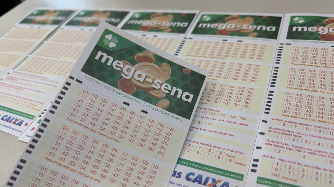 Mega-Sena acumula e três apostas do Paraná faturam mais de R$ 43 mil