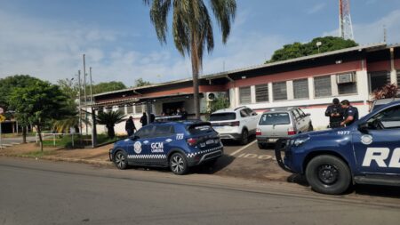 Mulher é presa por racismo em Limeira após dizer a guarda que “preto não deveria usar farda”
