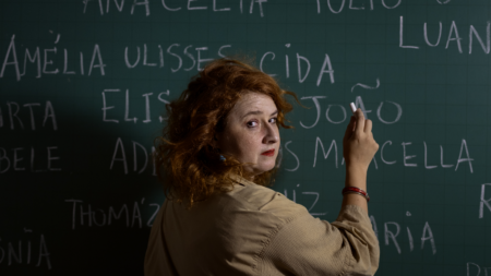 Espetáculo “Belmira” promete emocionar o público nesta sexta-feira e sábado no Teatro SESI Piracicaba