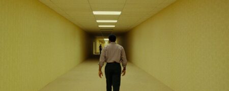 Aos 20, Kane Parsons estreia na A24 com ‘Backrooms’