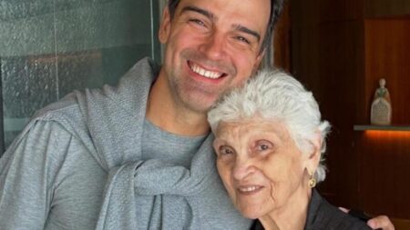 Tadeu Schmidt anuncia falecimento da mãe, um mês após morte do irmão