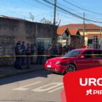 Carro invade ponto de ônibus e atropela três adolescentes em Piracicaba