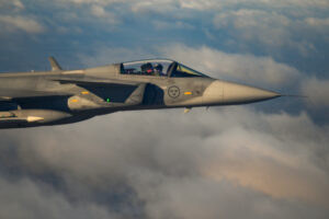 Saab avalia transformar o Brasil em polo regional do F-39 Gripen
