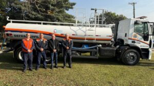 Piracicaba recebe caminhão-pipa de R$ 500 mil para reforçar combate a incêndios urbanos e florestais