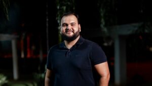 Associação de engenheiros e arquitetos de Piracicaba elege Lucas Danelon, de 26 anos, presidente mais jovem da história com votação recorde