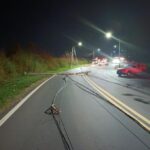 Motorista embriagado recusa bafômetro após derrubar três postes em Piracicaba