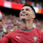 Aos 41, Ronaldo decide goleada de Portugal na Copa: ‘Parecia que já estava aposentado’