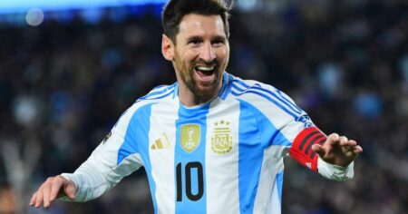 Camisas 10 sul-americanos deixam Europa fora do mapa da Copa após 44 anos