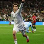 México goleia República Tcheca por 3 a 0 no Azteca e avança invicto na Copa