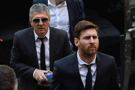 Messi segue na Copa após família confirmar problema de saúde do pai